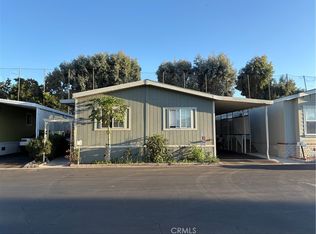 230 Green Dr, Santa Ana, CA 92703