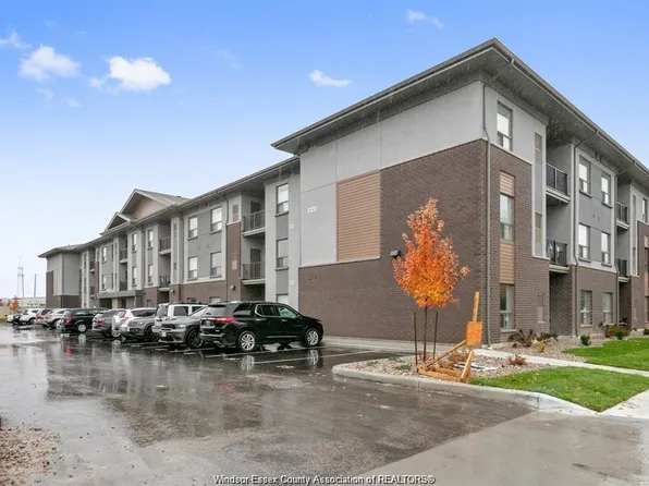 5831 Newman Blvd #201, Lasalle, ON N9J 2K6