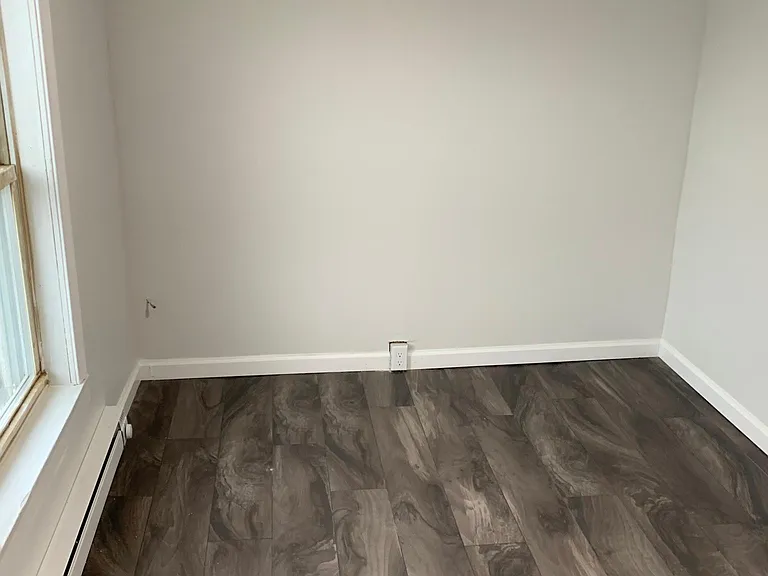 204 Limestone St — Photo 14