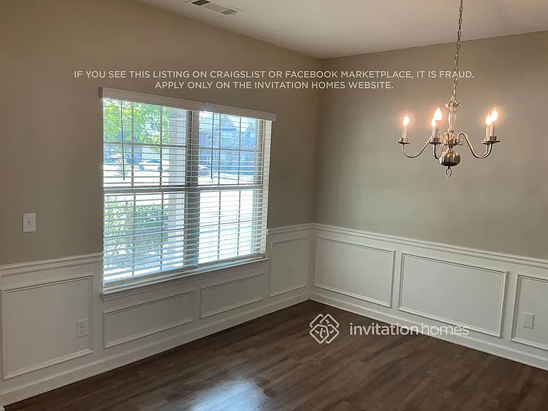 340 Madison Grace Ave — Photo 4
