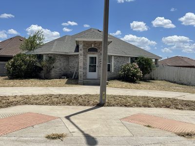 4702 Nogalitos Ln, Laredo, TX, 78046