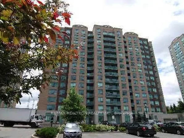23 Oneida Cres #610, Richmond Hill, ON L4B 0A2