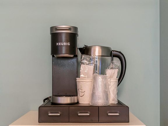 5th image of 405 Espanola Way #Id380739p