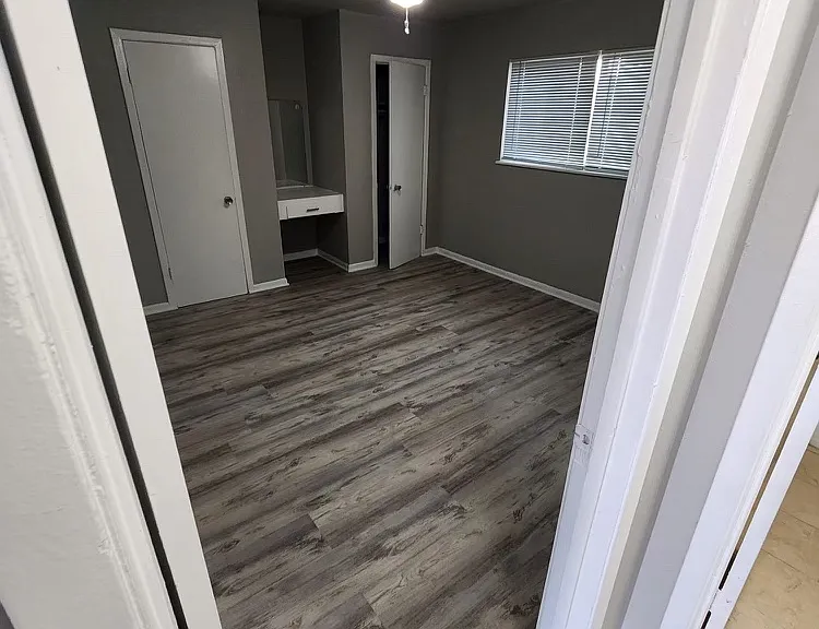 3414 Woodridge Dr #18 — Photo 2