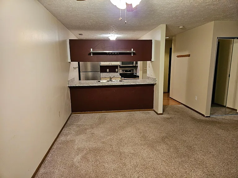1570 W Pond Dr #32 — Photo 9