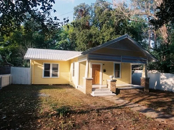 916 SE 4th Ave, Gainesville, FL 32601