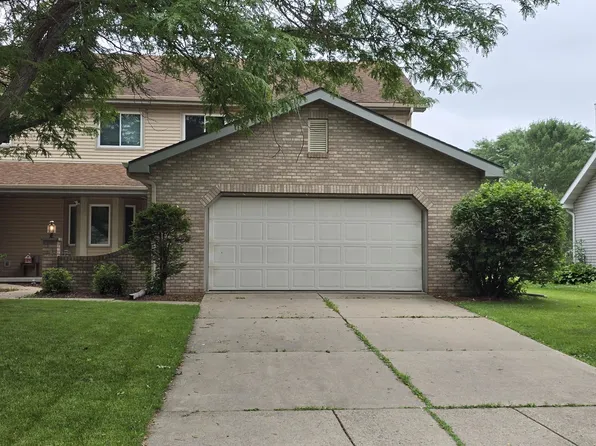 5695 Wilshire Dr, Madison, WI 53711
