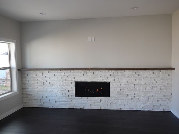 5th image of 59110 Oak Glen Dr