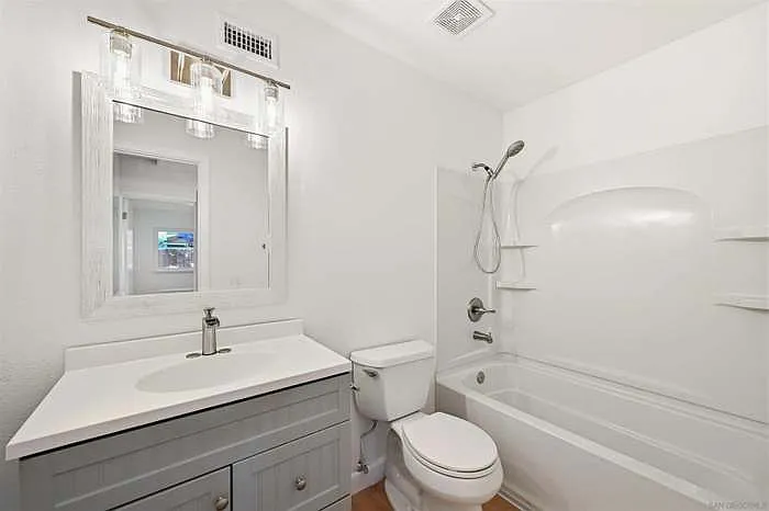 2041 Weathervane Ave — Photo 11