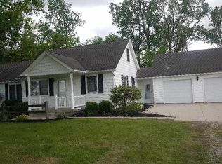 7451 Whiteford Center Rd, Ottawa Lake, MI 49267