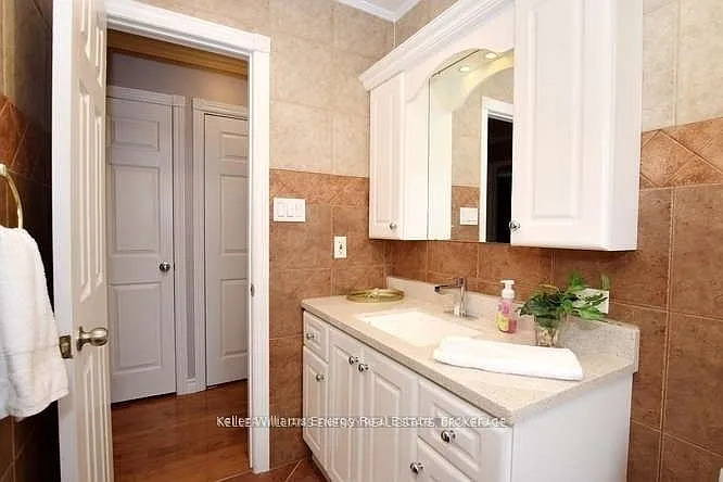 111 Limerick St — Photo 20