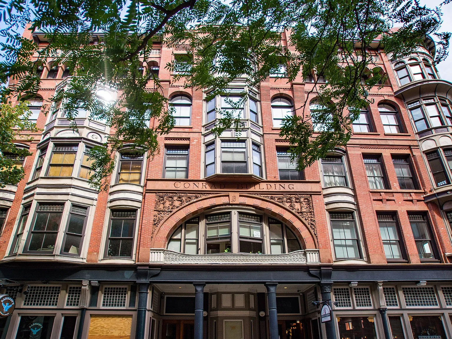 1 bed, 800 sqft, $2,200 — Photo 1