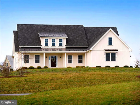 111 Pomme Cir, Stephens City, VA 22655