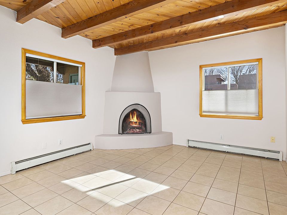 1st image of 2724 Galisteo Ct APT 4