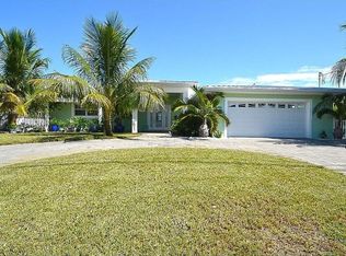 2600 E Bay Isle Dr SE, Saint Petersburg, FL 33705