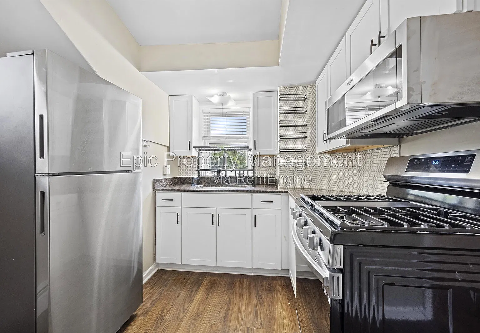 2 bed, 1.0 bath, $1,195 — Photo 3