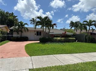 3241 SW 88th Pl, Miami, FL 33165