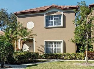 16106 Emerald Cove Rd, Weston, FL 33331