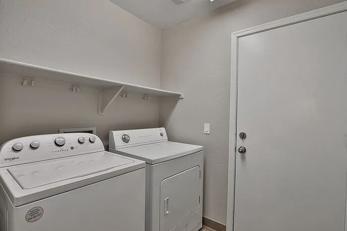 17420 W Calavar Rd — Photo 15