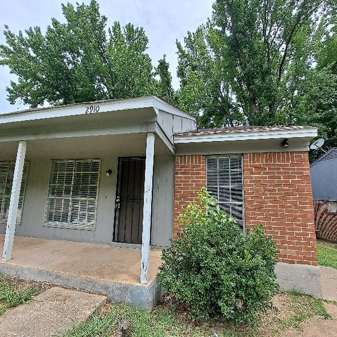 Welcome to 2910 Elbert Dr! — Photo 1