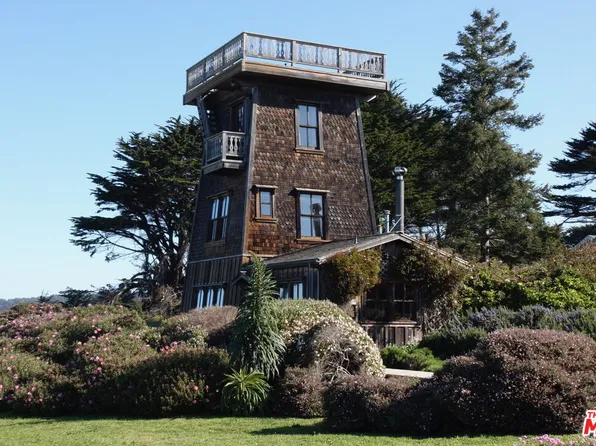 45340 Little Lake St #A, Mendocino, CA 95460