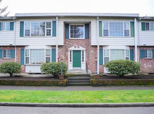Close in NE-2 Bedroom with Parking Ready Mid-June!, Portland, OR 97232