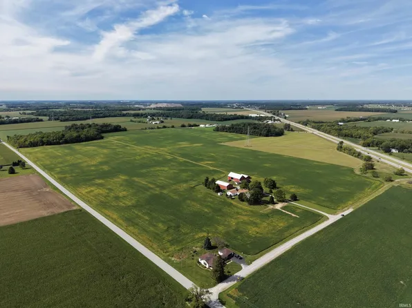 17728 Schroeder Rd, Decatur, IN 46733