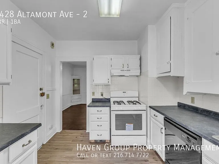 3428 Altamont Ave #2 — Photo 10