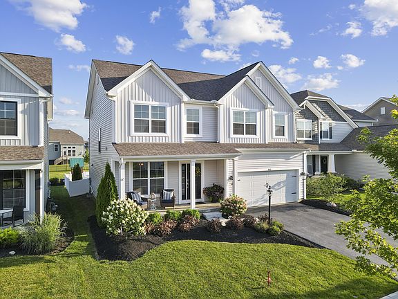 4th image of 160 Alderwood Cir
