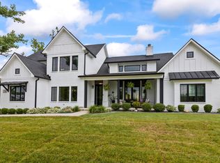 4808 Lakeview Dr, Greenwood, IN