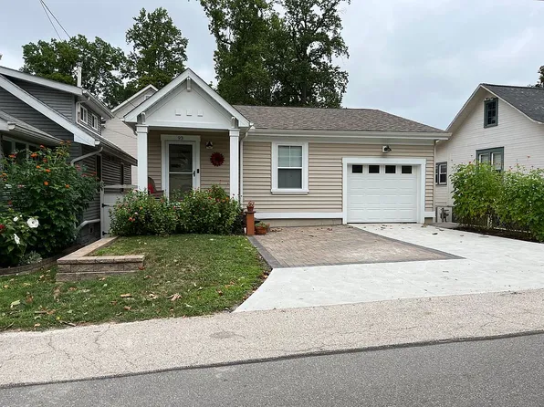 93 Longacre Ln, Chippewa Lake, OH 44215