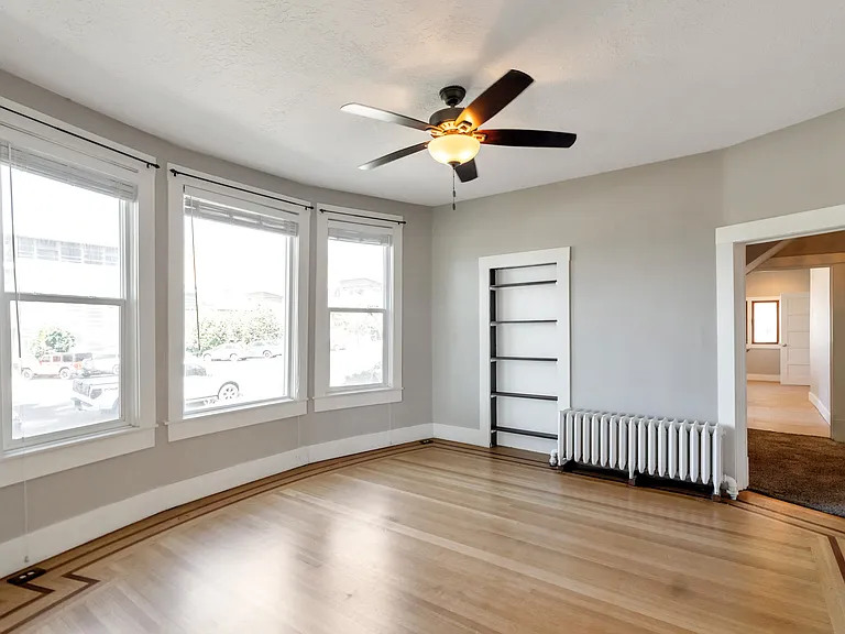 480 N 300 W #A — Photo 3