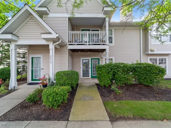 22563 Lenox Dr #510, Fairview Park, OH 44126