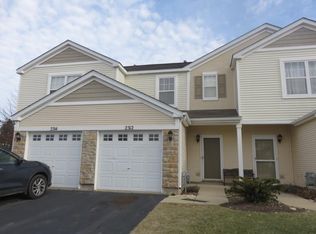 2312 Flagstone Ln, Carpentersville, IL 60110