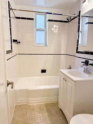 Rented by Jamie Realty Group | media 17