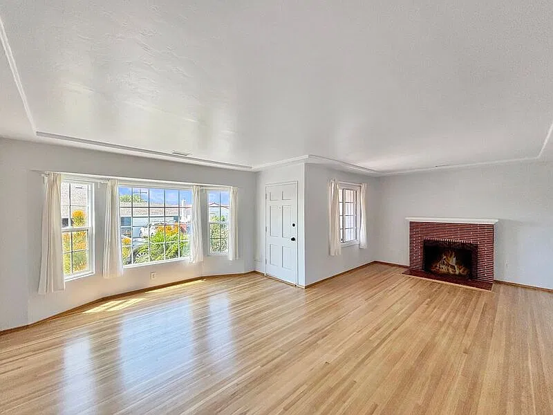 3 bed, 3.0 bath, 1429 sqft, $3,550 — Photo 4