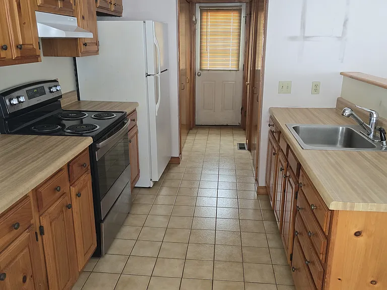 191 Lee Rd — Photo 6
