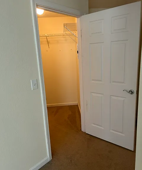 10075 Gate Pkwy N #1610 — Photo 16