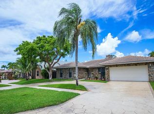 21622 Little Bear Ln, Boca Raton, FL 33428