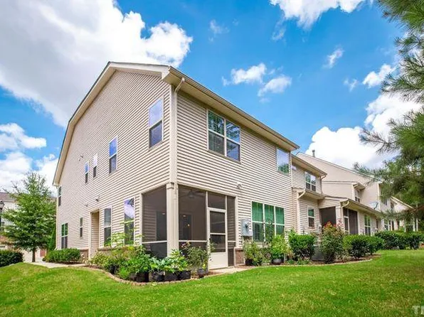 1171 Contessa Dr, Cary, NC 27513