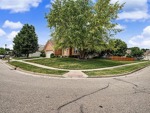 5th image of 2339 Gardner Dr