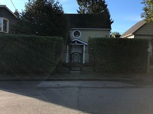 1061 Commercial Ave, Coos Bay, OR 97420