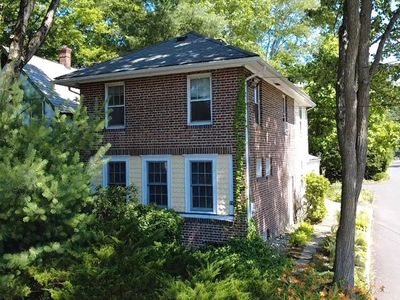 78 Vernon St, Northampton, MA, 01060