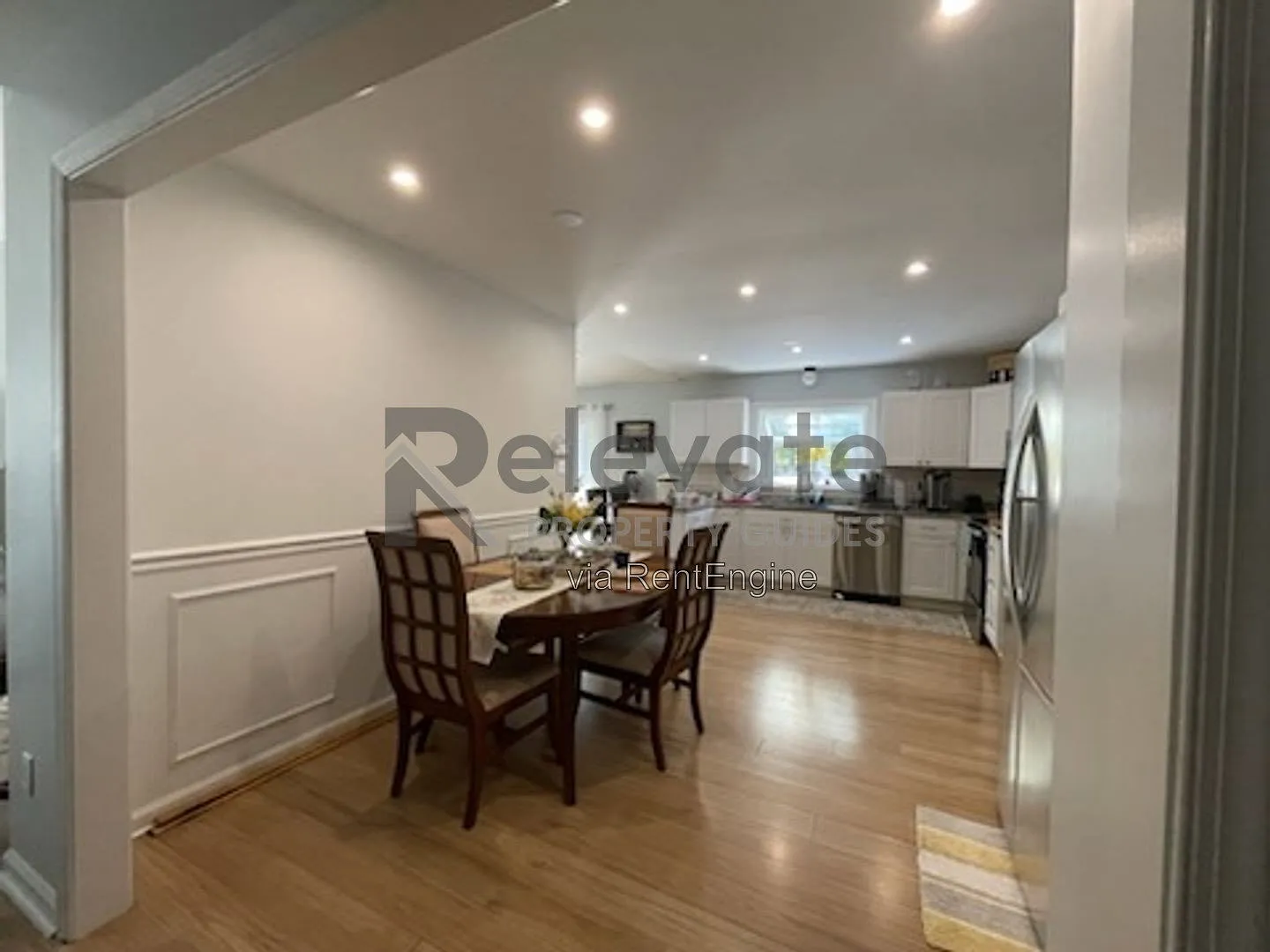 3 bed, 2.0 bath, 1414 sqft, $2,500 — Photo 4