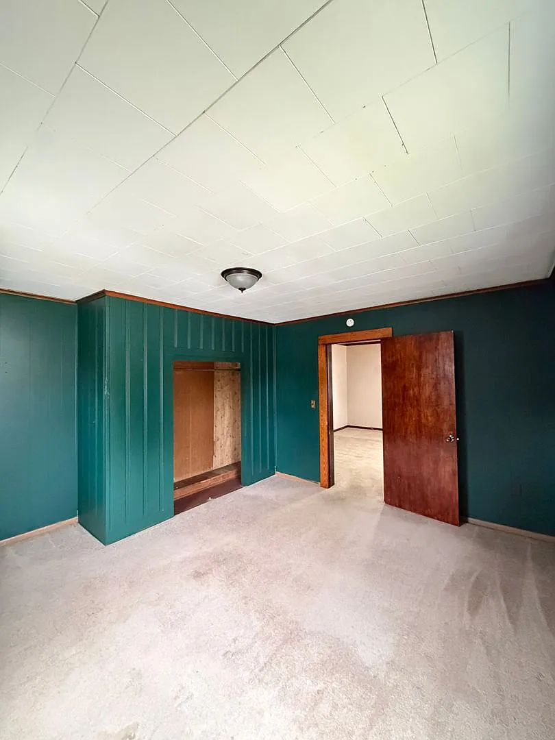 2 Bedroom 1 Bathroom House — Photo 4