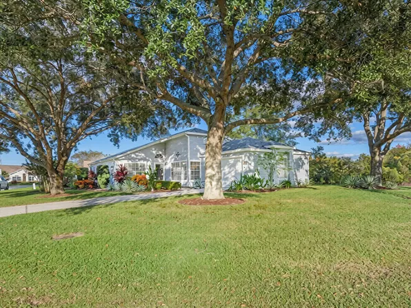 23500 Hibiscus St, Leesburg, FL 34748