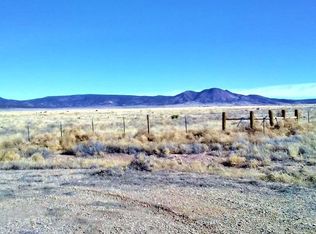 213 Embers Rd, Carrizozo, NM 88301
