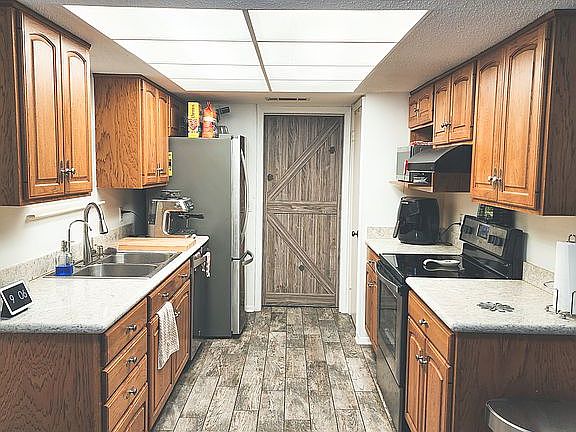 4th image of 3748 Silver Maple Ct