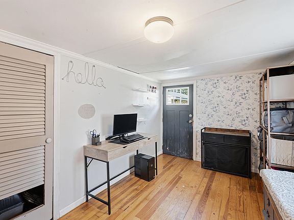 5th image of 10 Lindy Street