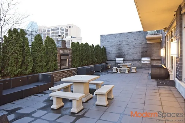 Rented by Modern Spaces | media 8
